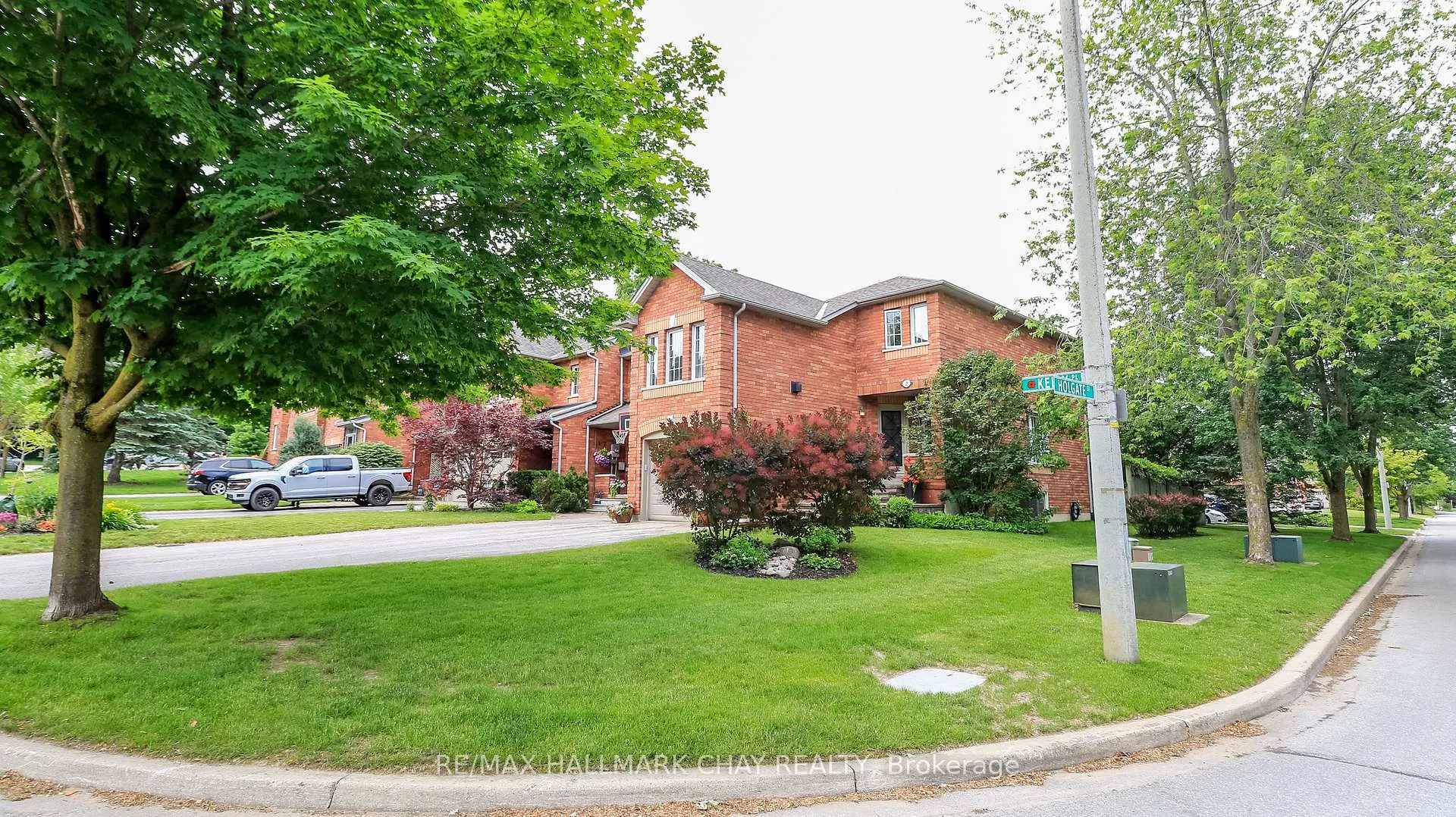 Photo 42 of 2 Kelly Place, Barrie, Allandale — HOMEH