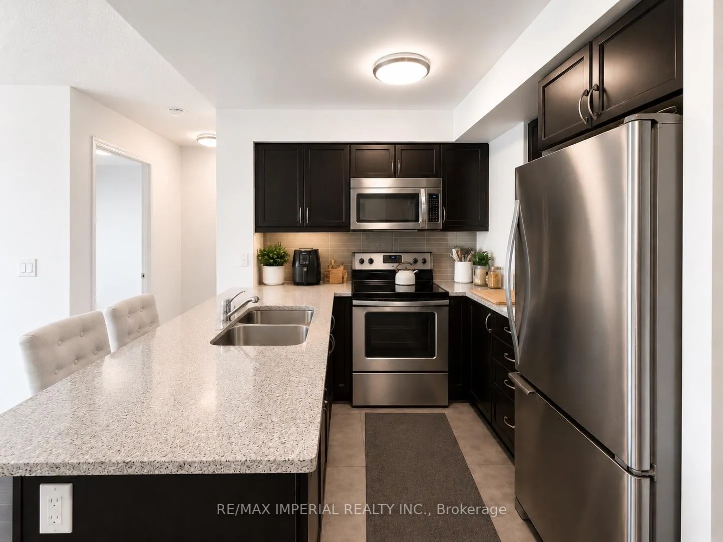 Photo 4 of Unit PH15, 25 Lower Simcoe Street, Toronto, Waterfront Communities — HOMEH