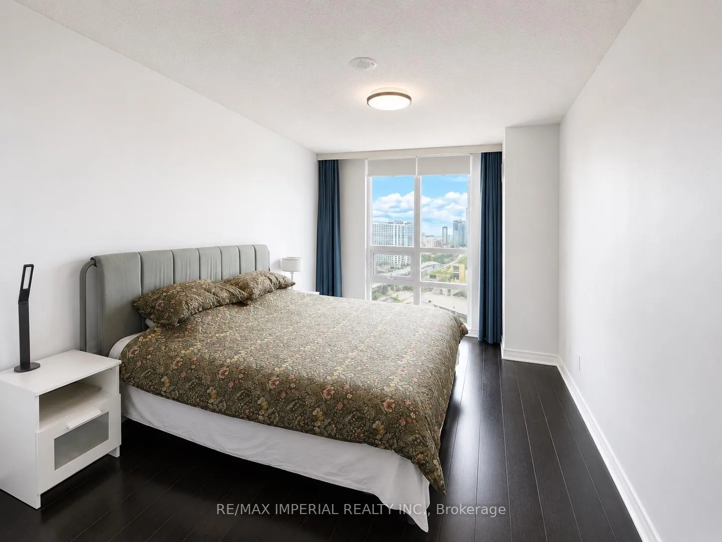 Photo 12 of Unit PH15, 25 Lower Simcoe Street, Toronto, Waterfront Communities — HOMEH