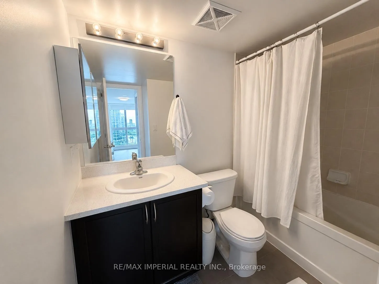 Photo 15 of Unit PH15, 25 Lower Simcoe Street, Toronto, Waterfront Communities — HOMEH