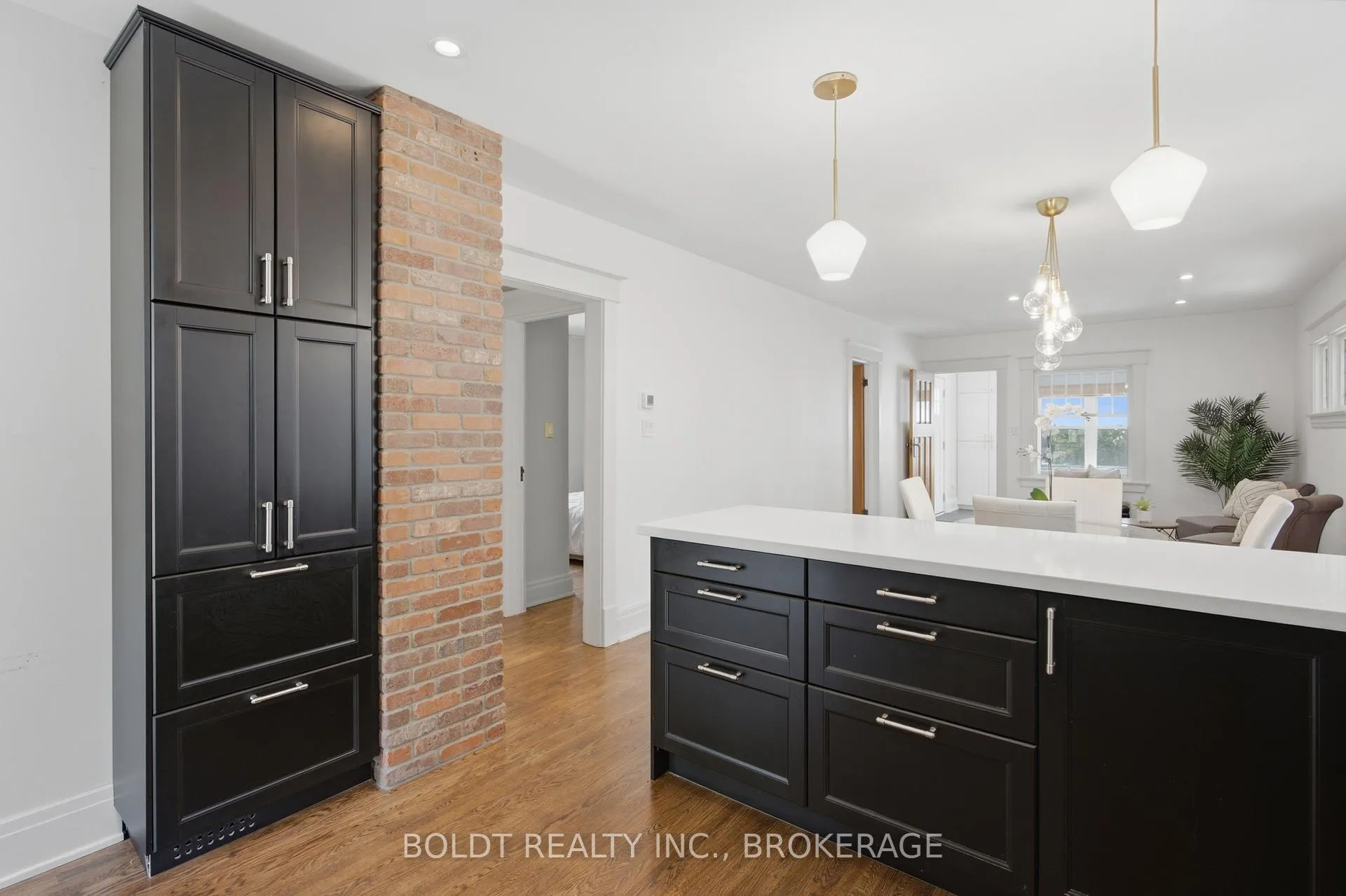 Photo 14 of 21 Albert Street, St. Catharines, Downtown — HOMEH
