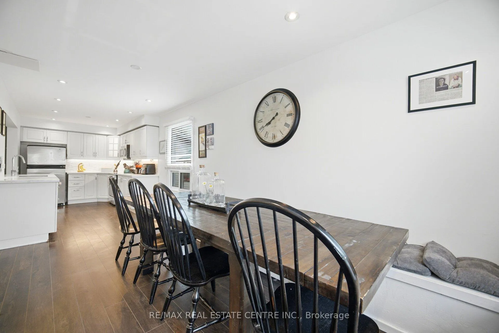 Photo 10 of 323 Michael Drive, Orangeville — HOMEH