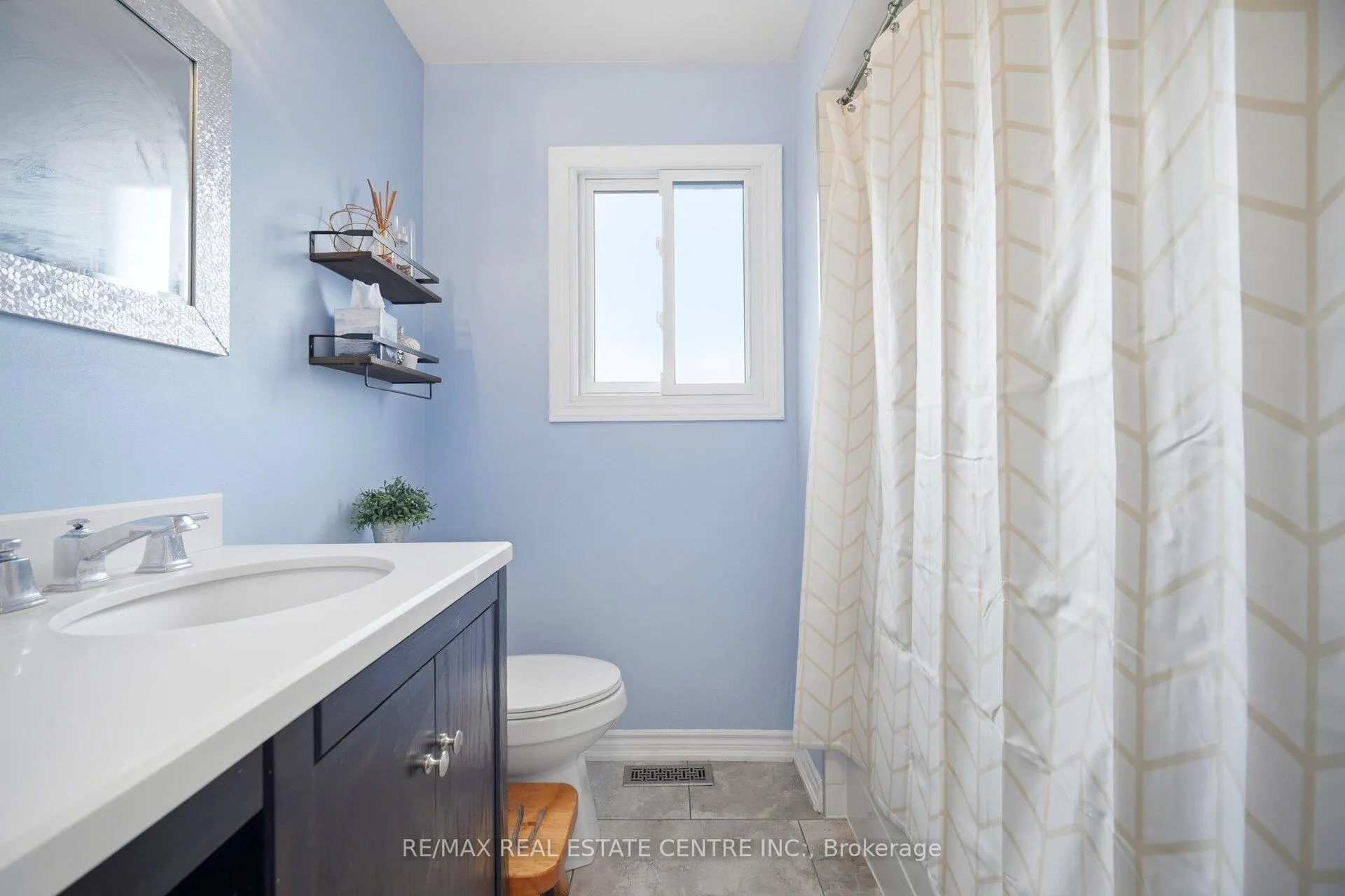 Photo 22 of 323 Michael Drive, Orangeville — HOMEH