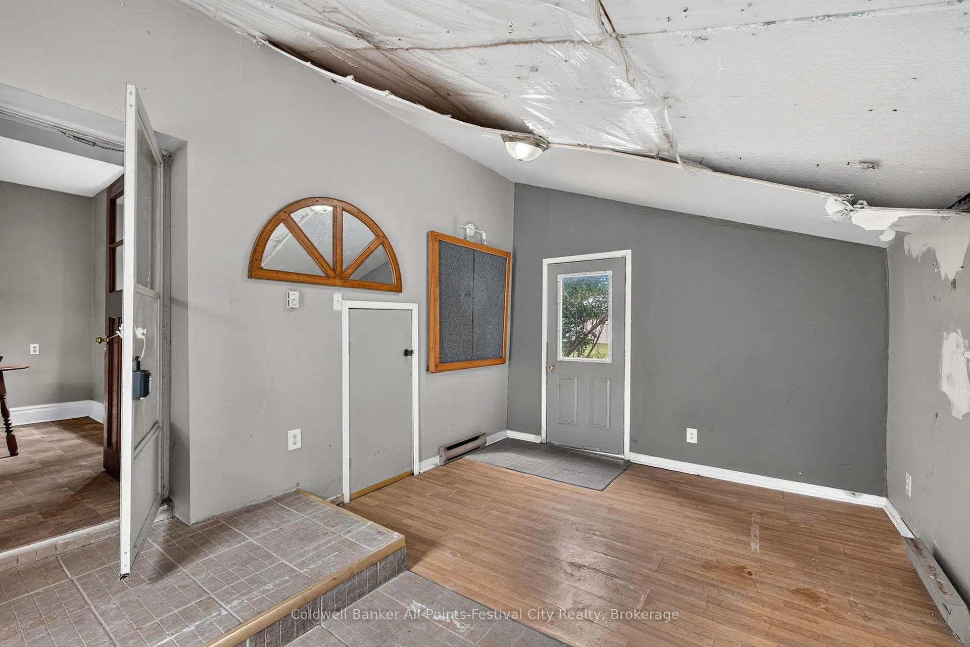 Photo 19 of 604 Gough Street, Huron-Kinloss, Lucknow — HOMEH