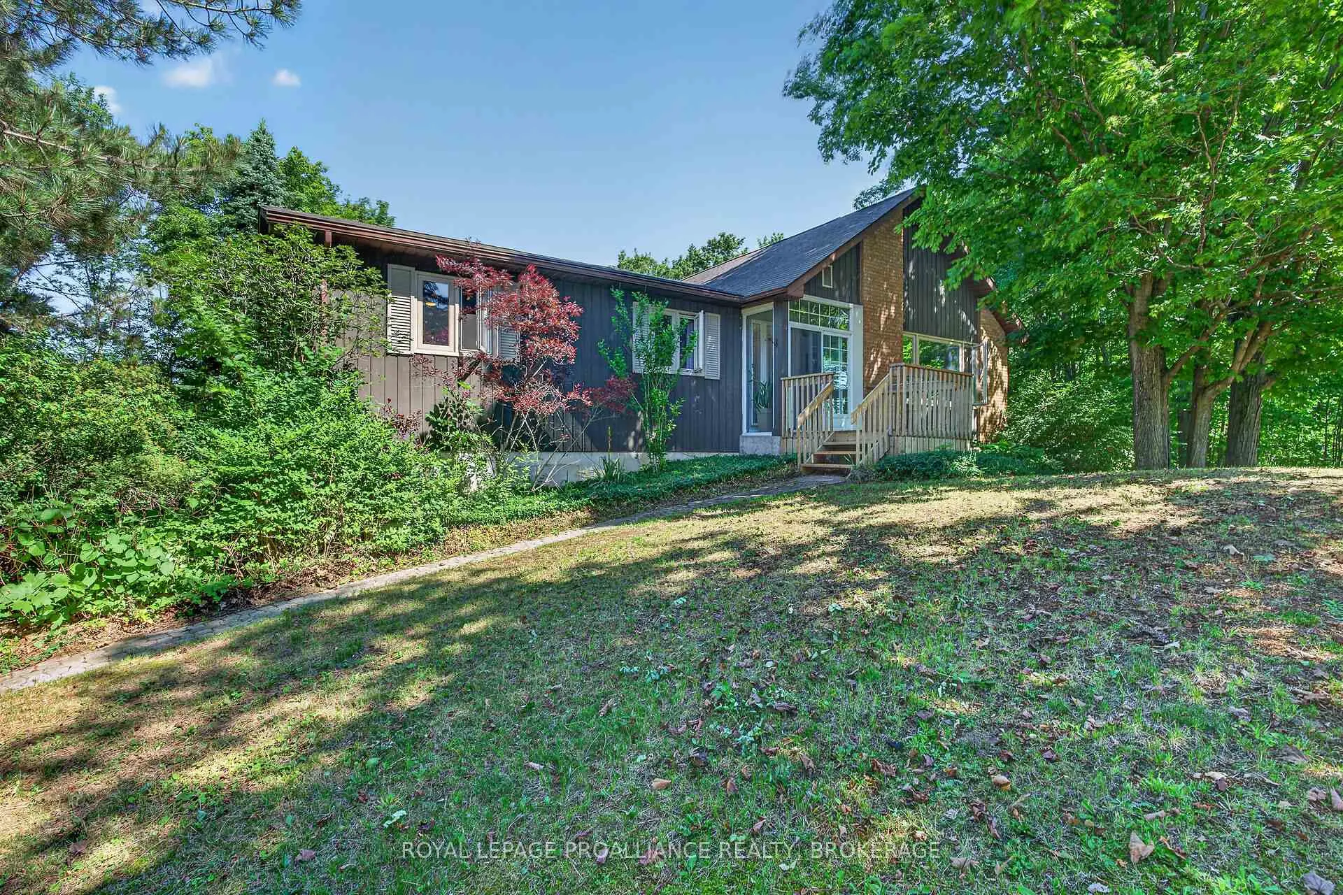 Photo 4 of 3318 Desert Lake Road, Frontenac, Frontenac South — HOMEH