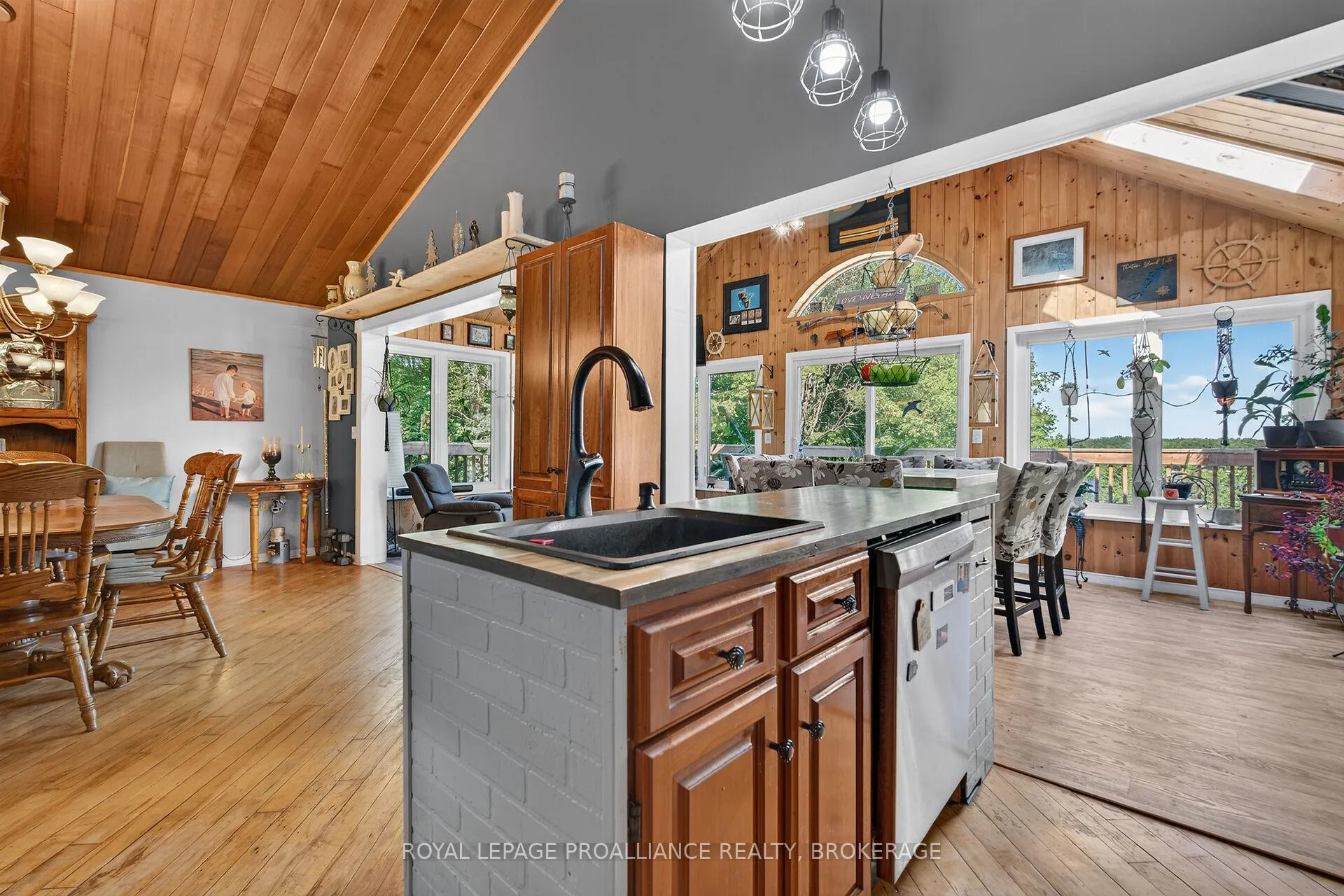 Photo 14 of 3318 Desert Lake Road, Frontenac, Frontenac South — HOMEH