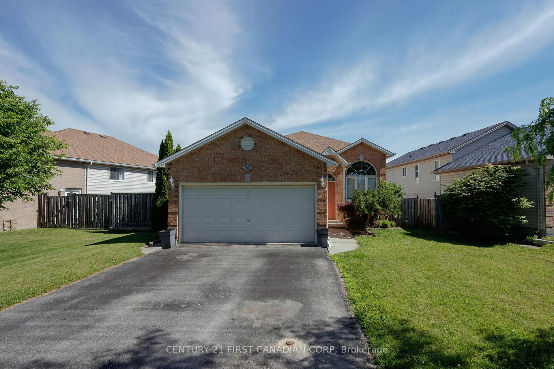 Photo 1 of 1638 Marconi Boulevard, London, East I — HOMEH