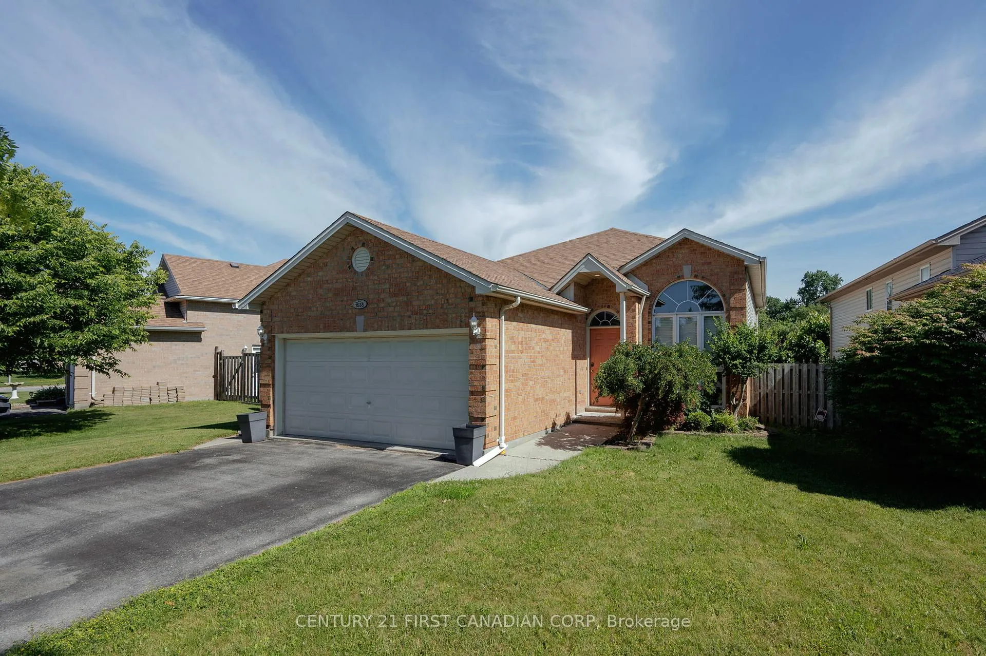 Photo 2 of 1638 Marconi Boulevard, London, East I — HOMEH