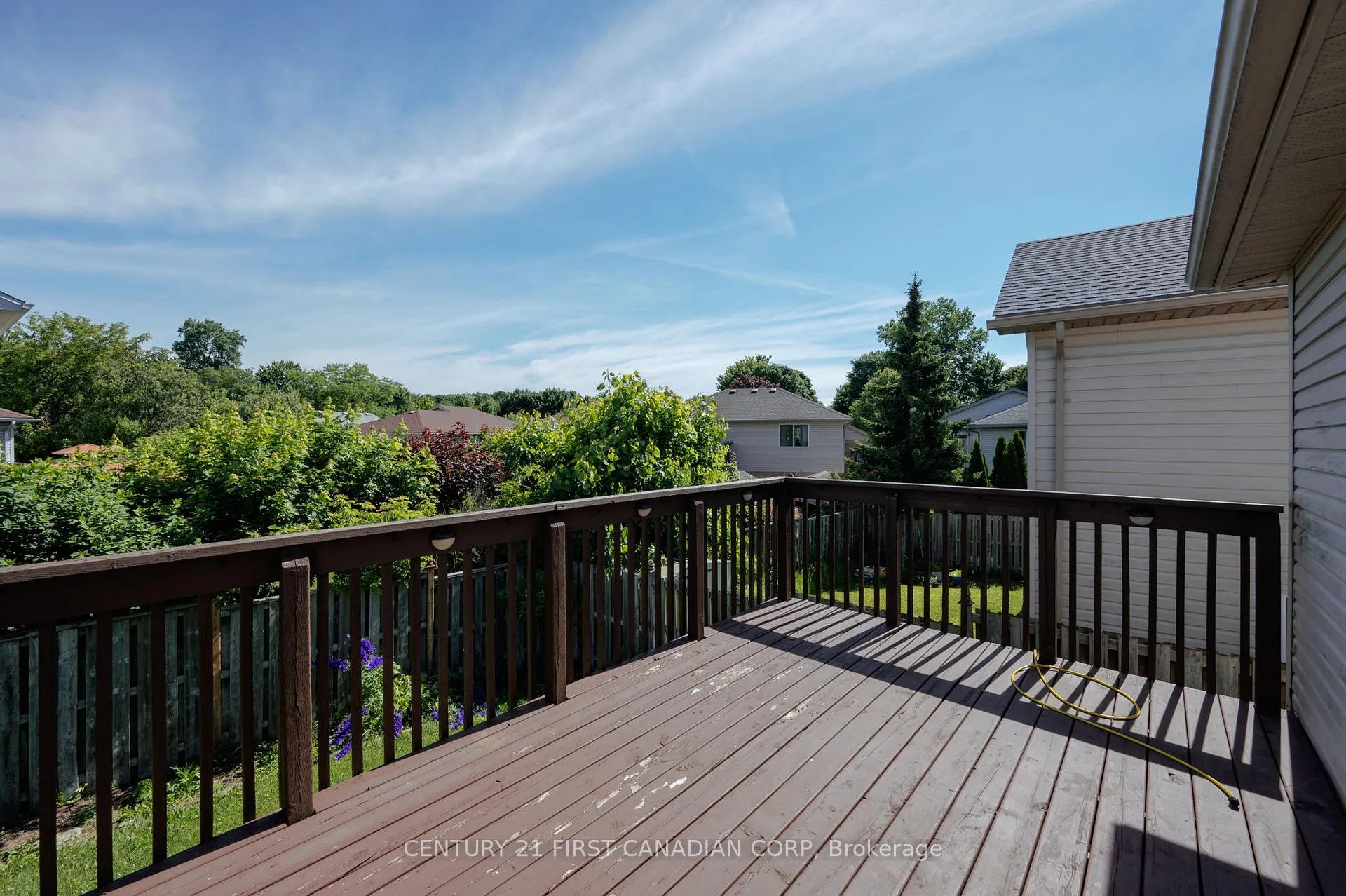 Photo 29 of 1638 Marconi Boulevard, London, East I — HOMEH