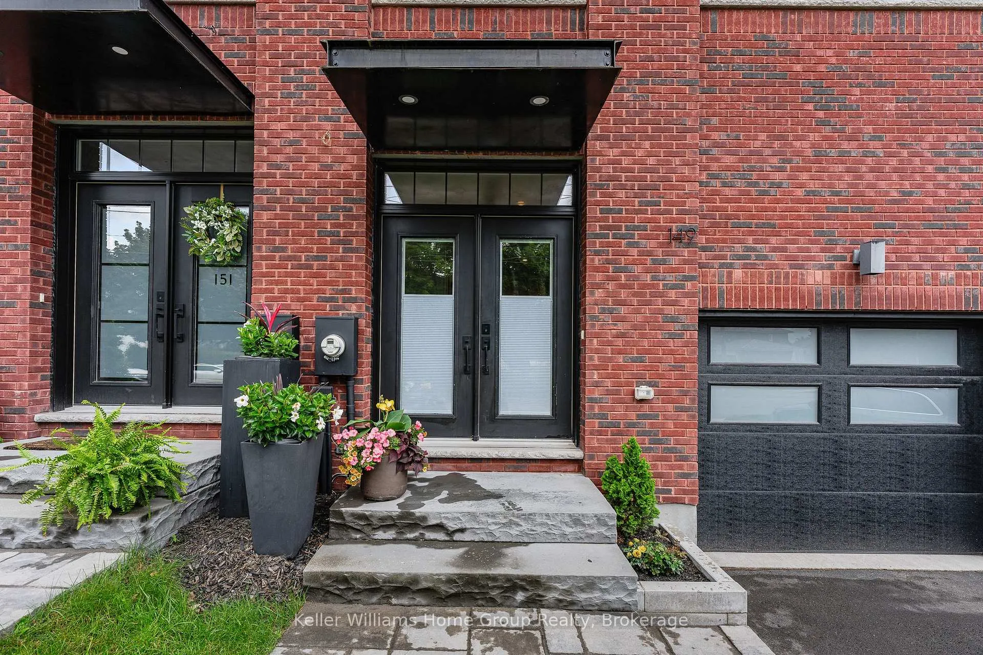 Photo 4 of 149 Morris Street, Guelph, St. Patrick's Ward — HOMEH