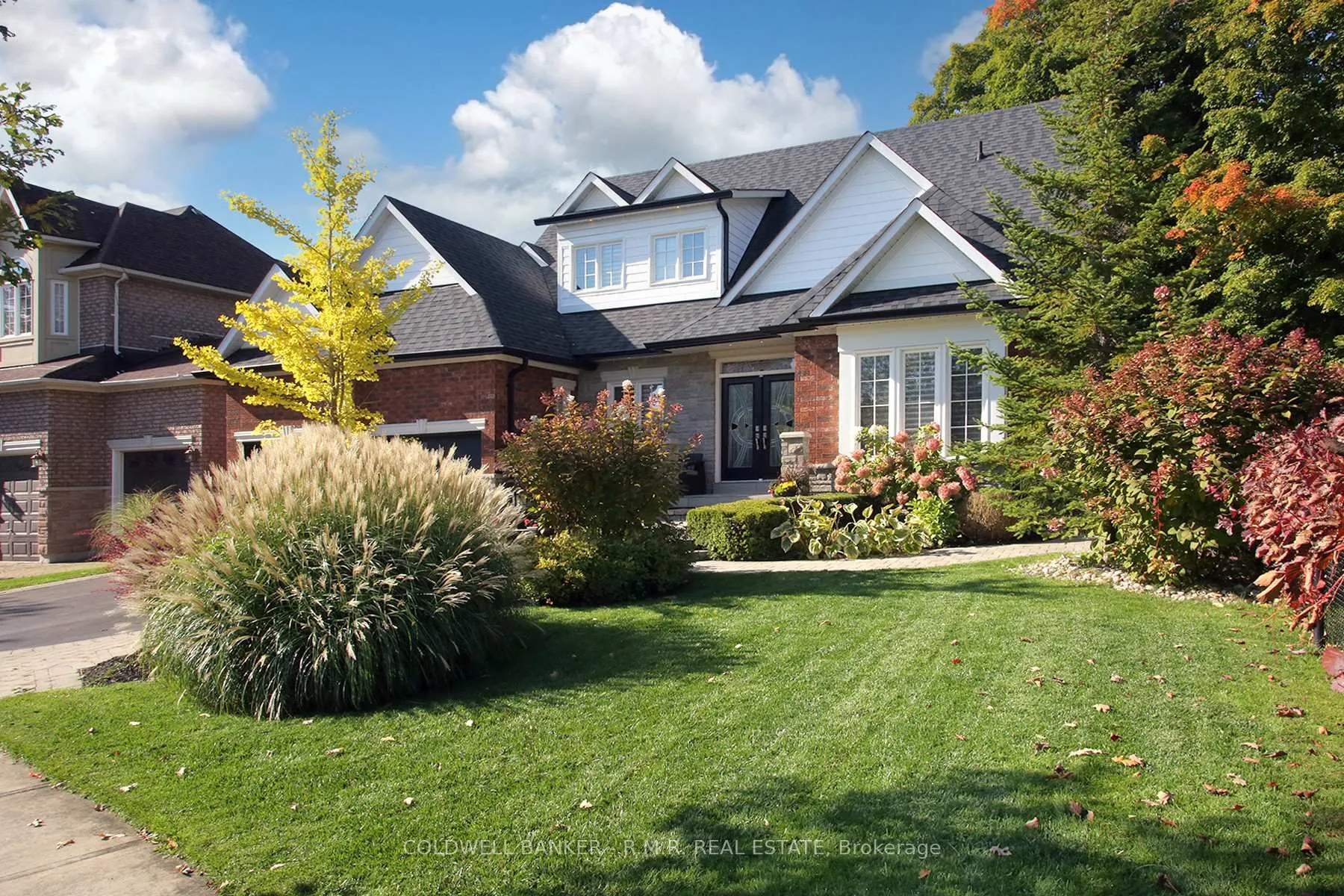 Photo 3 of 175 Tormina Boulevard, Whitby, Taunton North — HOMEH
