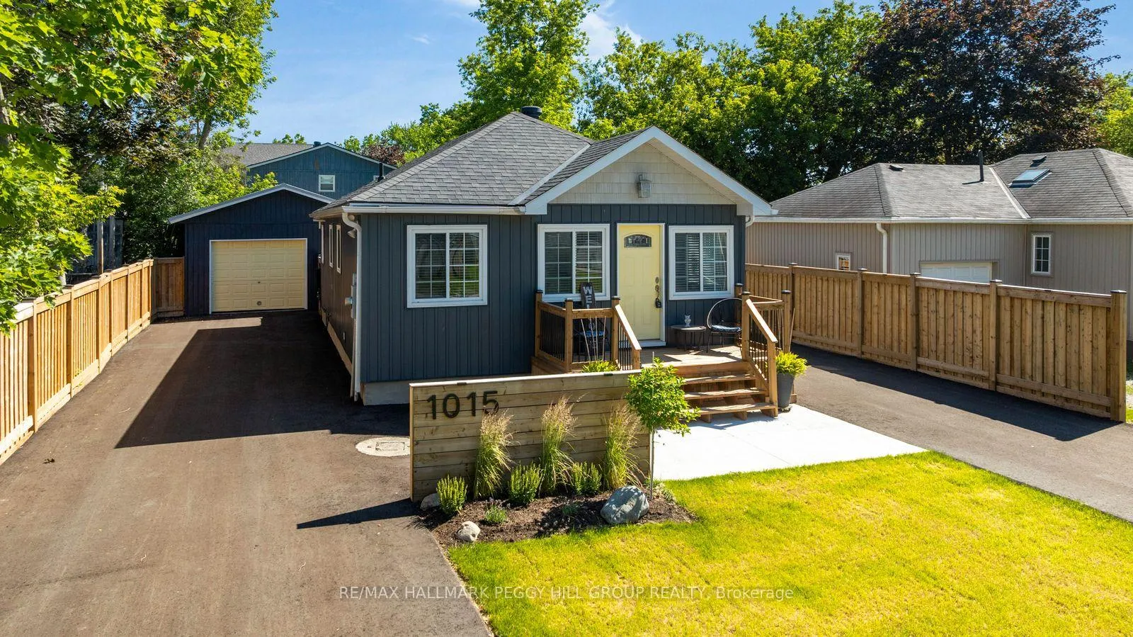 Photo 1 of 1015 Isabella Street, Innisfil, Rural Innisfil — HOMEH