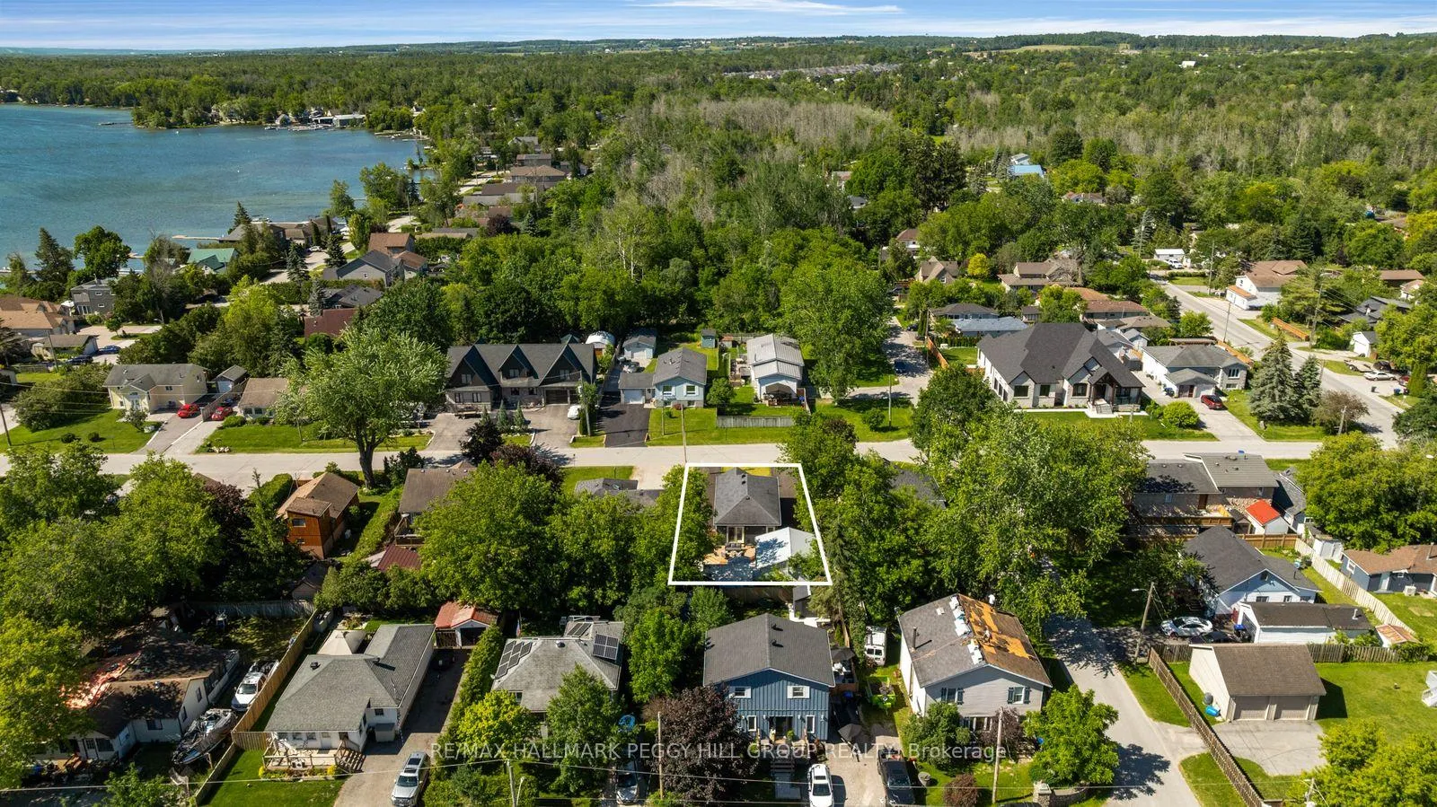 Photo 16 of 1015 Isabella Street, Innisfil, Rural Innisfil — HOMEH