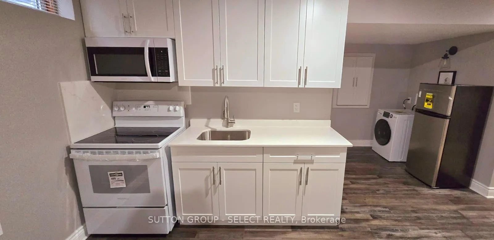 Photo 34 of 1789 Devos Drive, London, North C — HOMEH