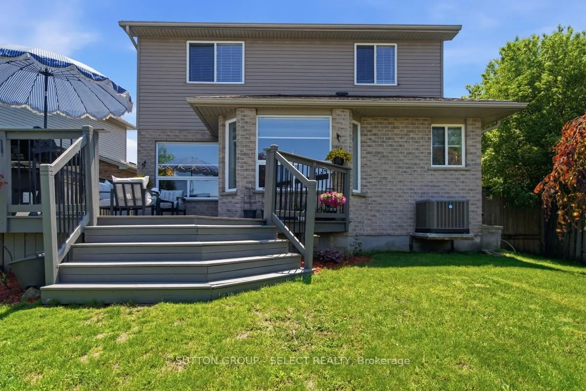 Photo 42 of 1789 Devos Drive, London, North C — HOMEH