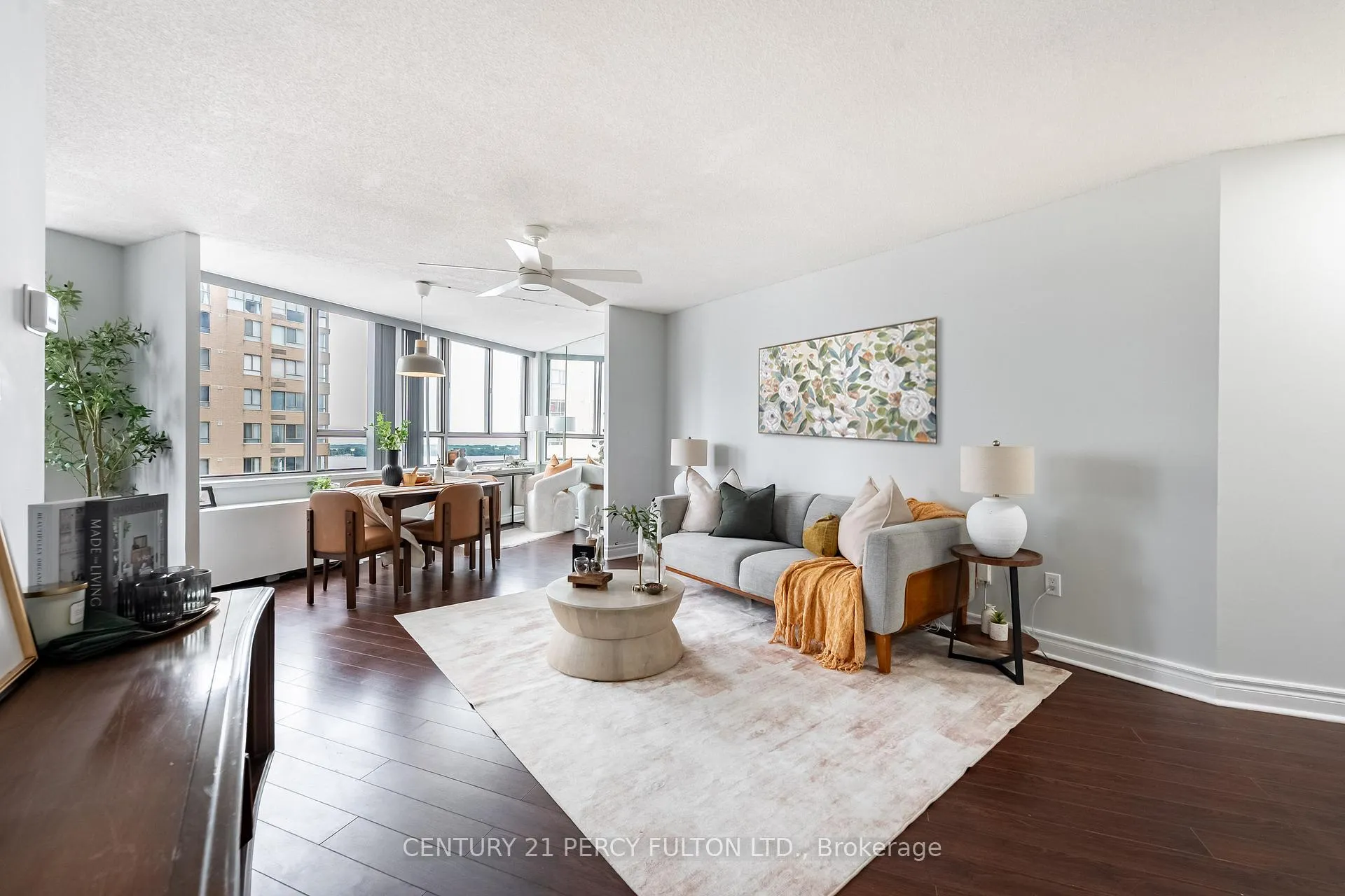 Front of Unit 2606, 270 Queens Quay W