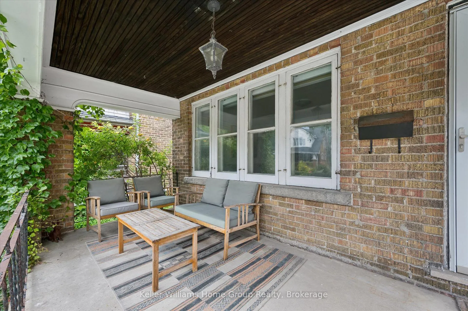 Photo 3 of 149 London Road W, Guelph, Exhibition Park — HOMEH