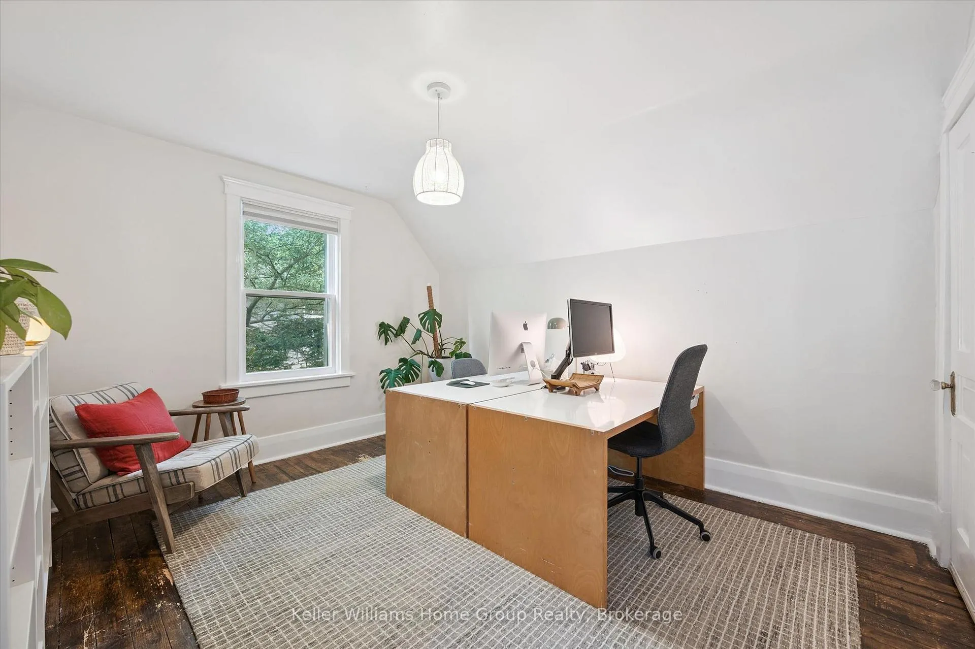 Photo 17 of 149 London Road W, Guelph, Exhibition Park — HOMEH
