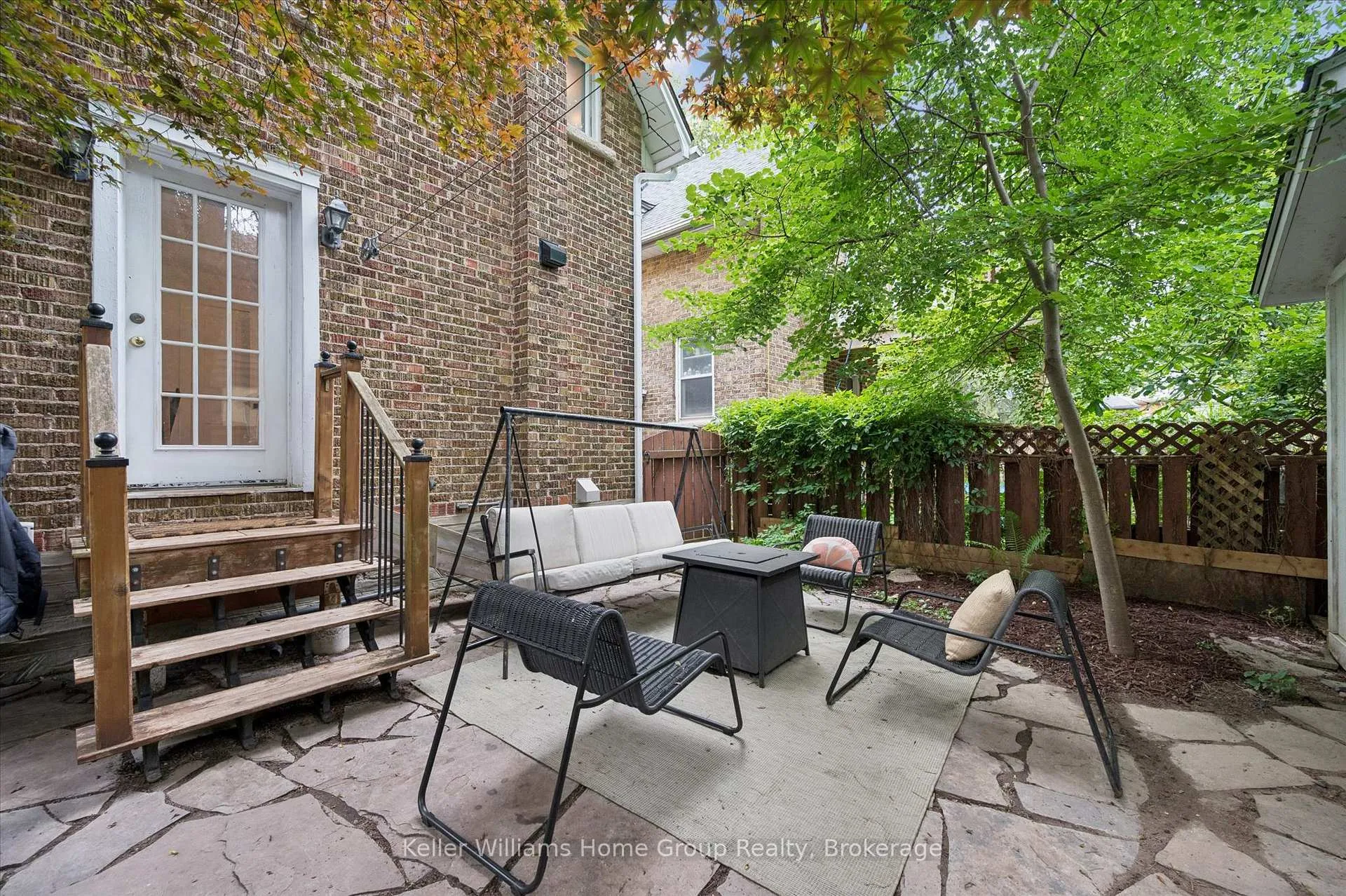 Photo 32 of 149 London Road W, Guelph, Exhibition Park — HOMEH