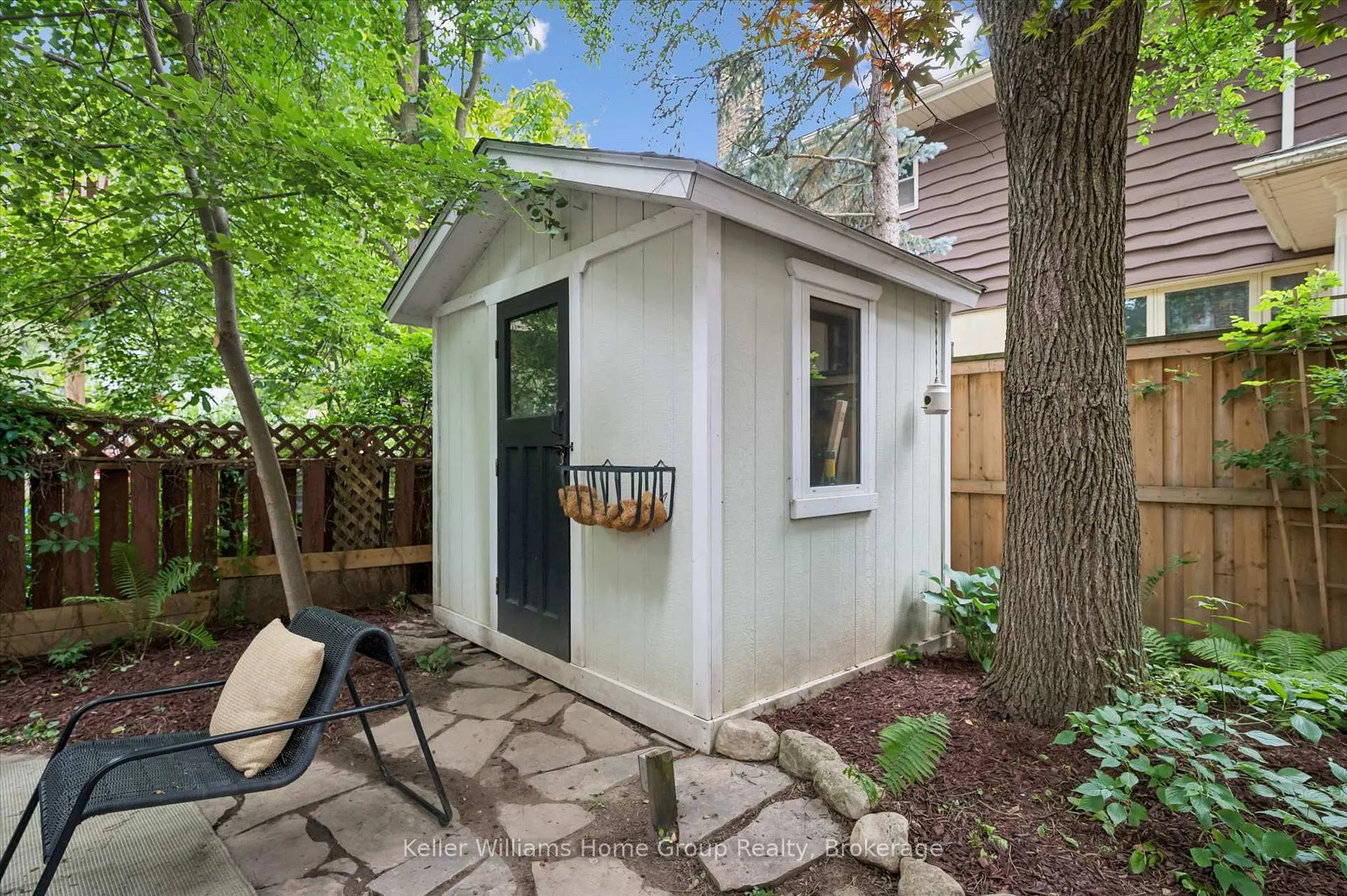 Photo 37 of 149 London Road W, Guelph, Exhibition Park — HOMEH