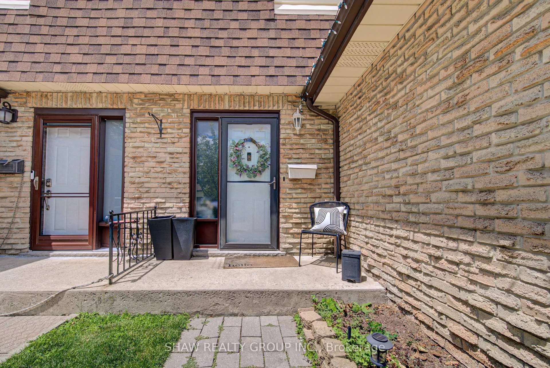 Photo 4 of Unit 29, 300 Rexford Drive, Hamilton, Randall — HOMEH