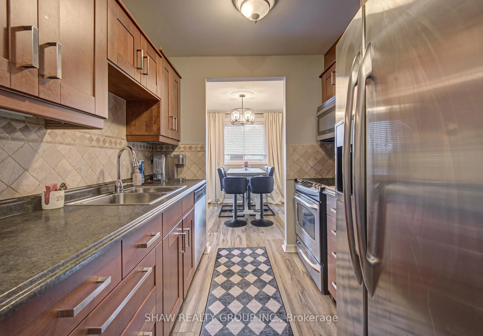 Photo 16 of Unit 29, 300 Rexford Drive, Hamilton, Randall — HOMEH