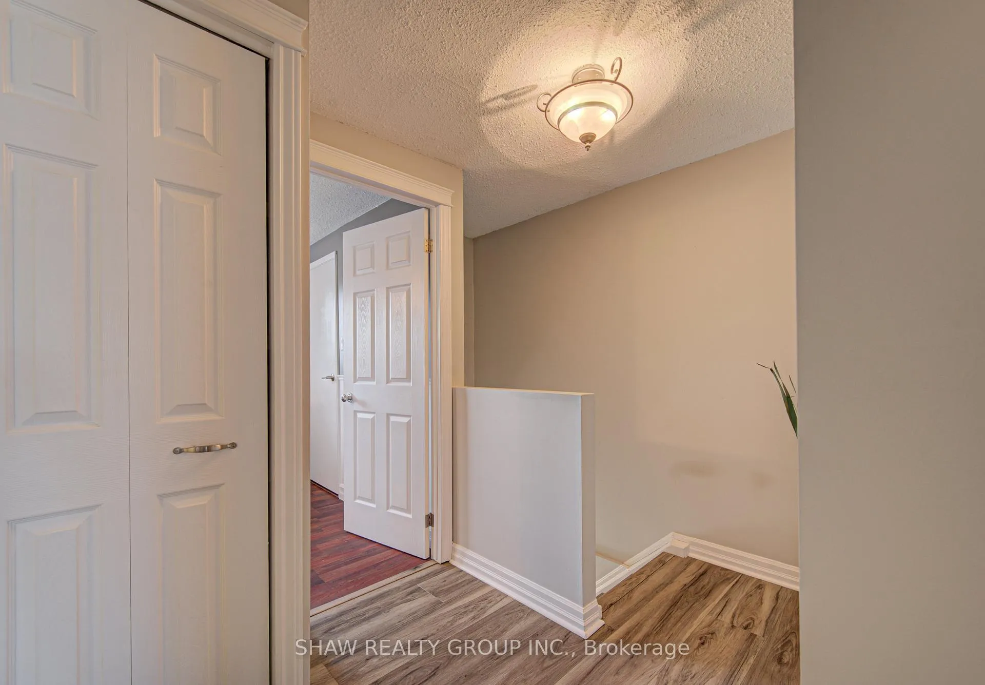 Photo 19 of Unit 29, 300 Rexford Drive, Hamilton, Randall — HOMEH