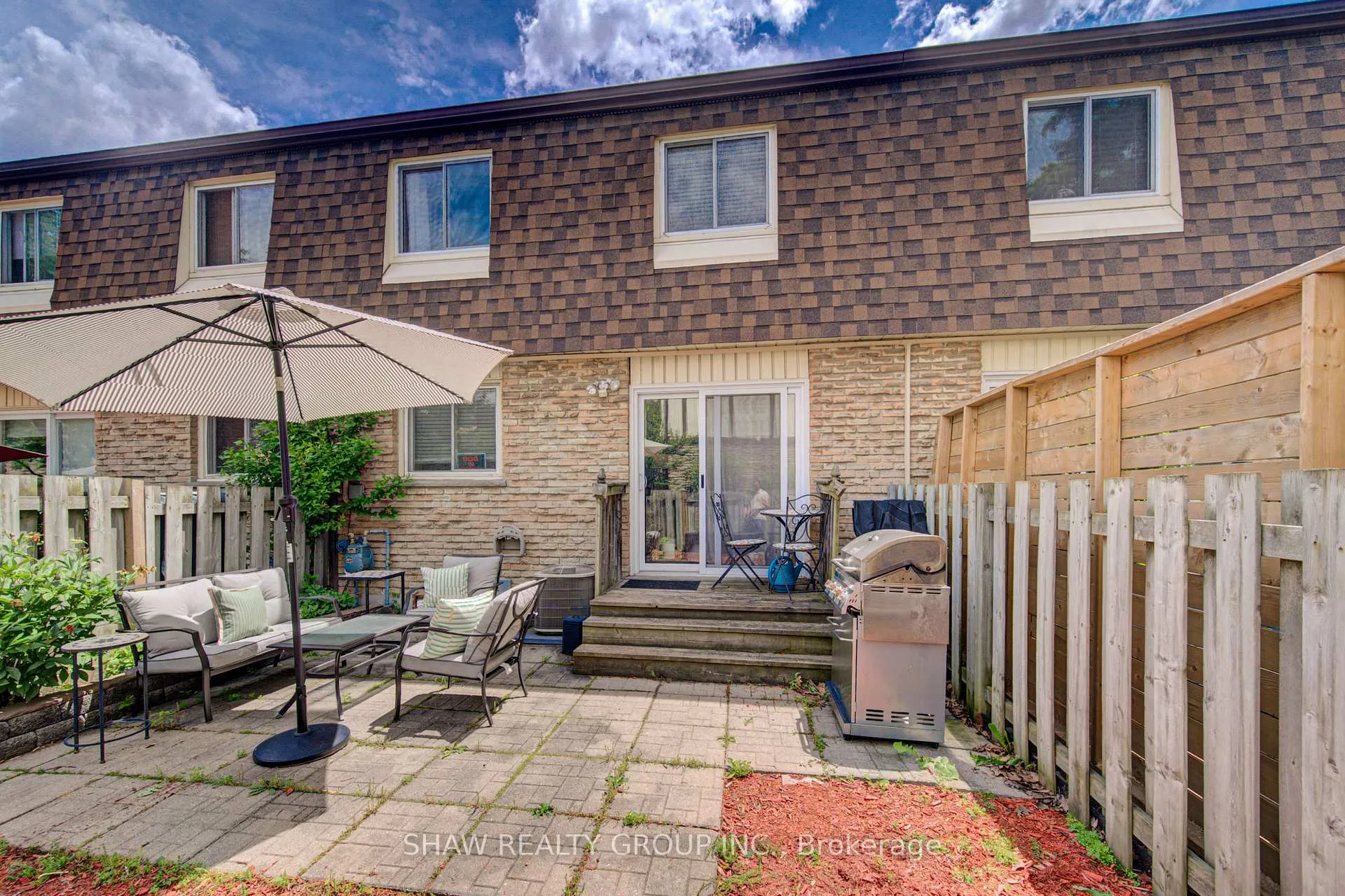 Photo 38 of Unit 29, 300 Rexford Drive, Hamilton, Randall — HOMEH