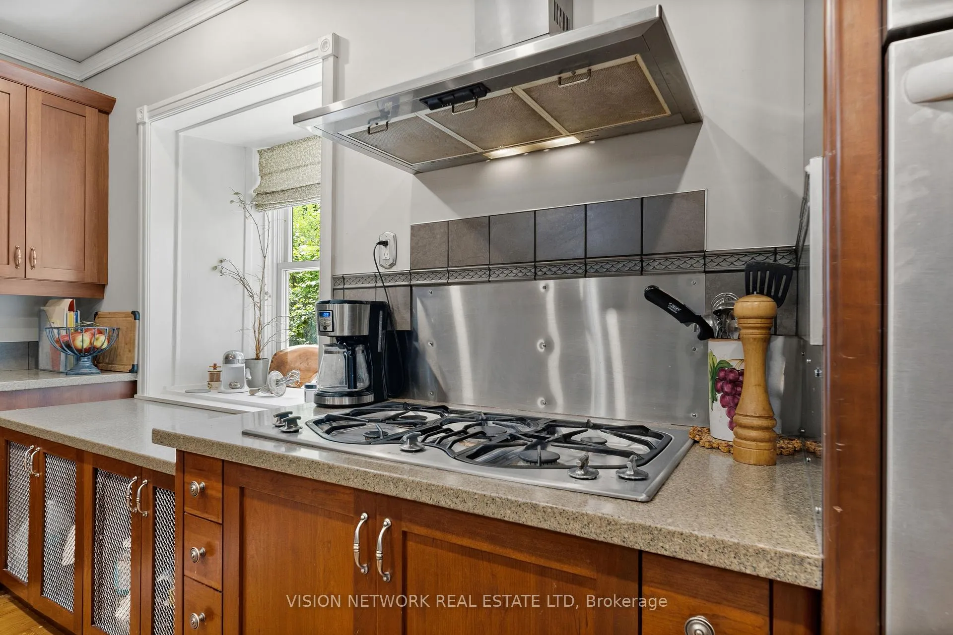 Photo 11 of 16792 Oliver Drive, Thames Centre, Rural Thames Centre — HOMEH