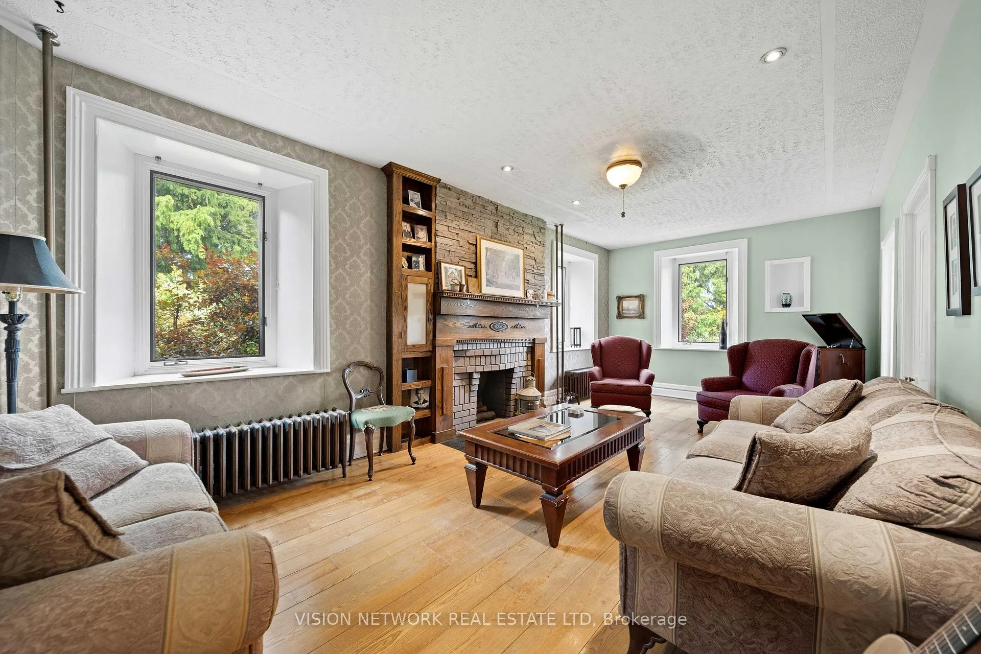 Photo 13 of 16792 Oliver Drive, Thames Centre, Rural Thames Centre — HOMEH