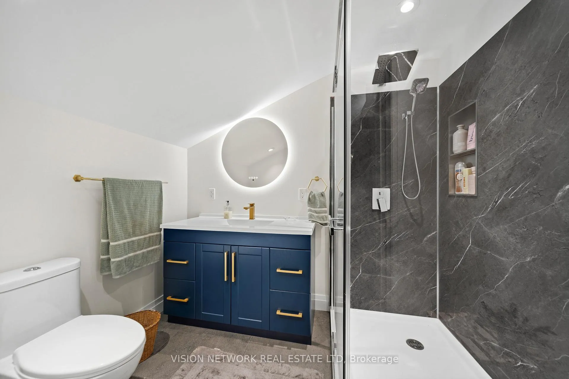 Photo 19 of 16792 Oliver Drive, Thames Centre, Rural Thames Centre — HOMEH