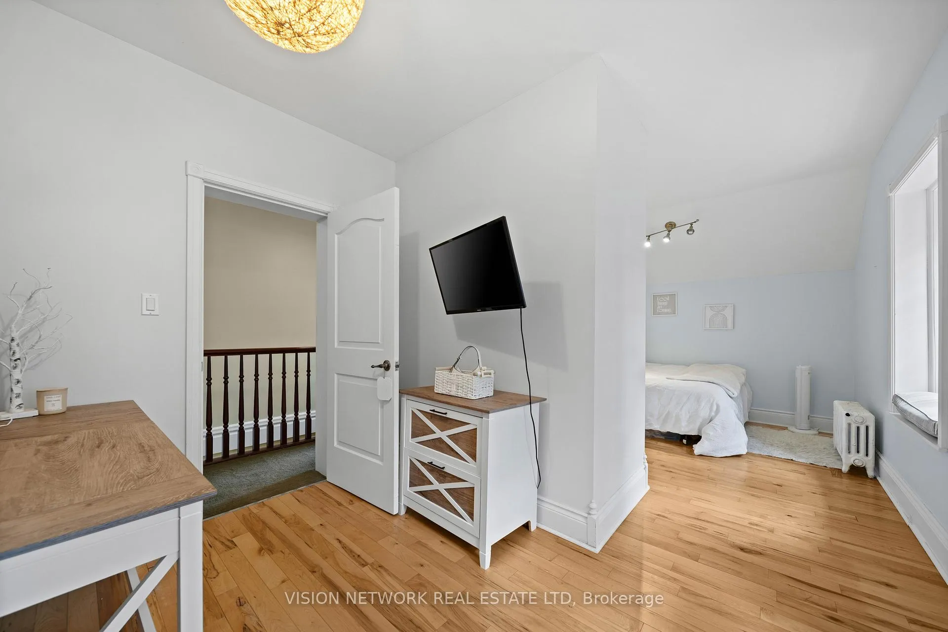 Photo 24 of 16792 Oliver Drive, Thames Centre, Rural Thames Centre — HOMEH