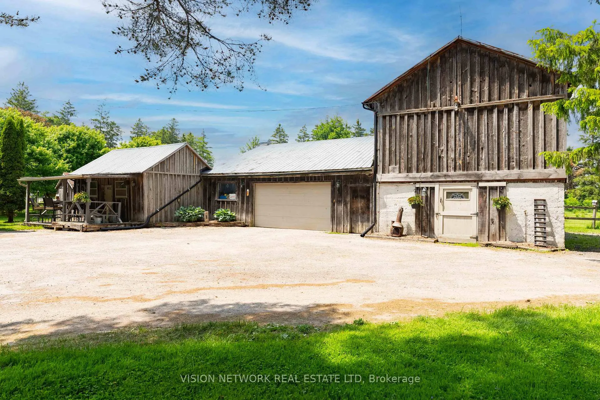 Photo 29 of 16792 Oliver Drive, Thames Centre, Rural Thames Centre — HOMEH