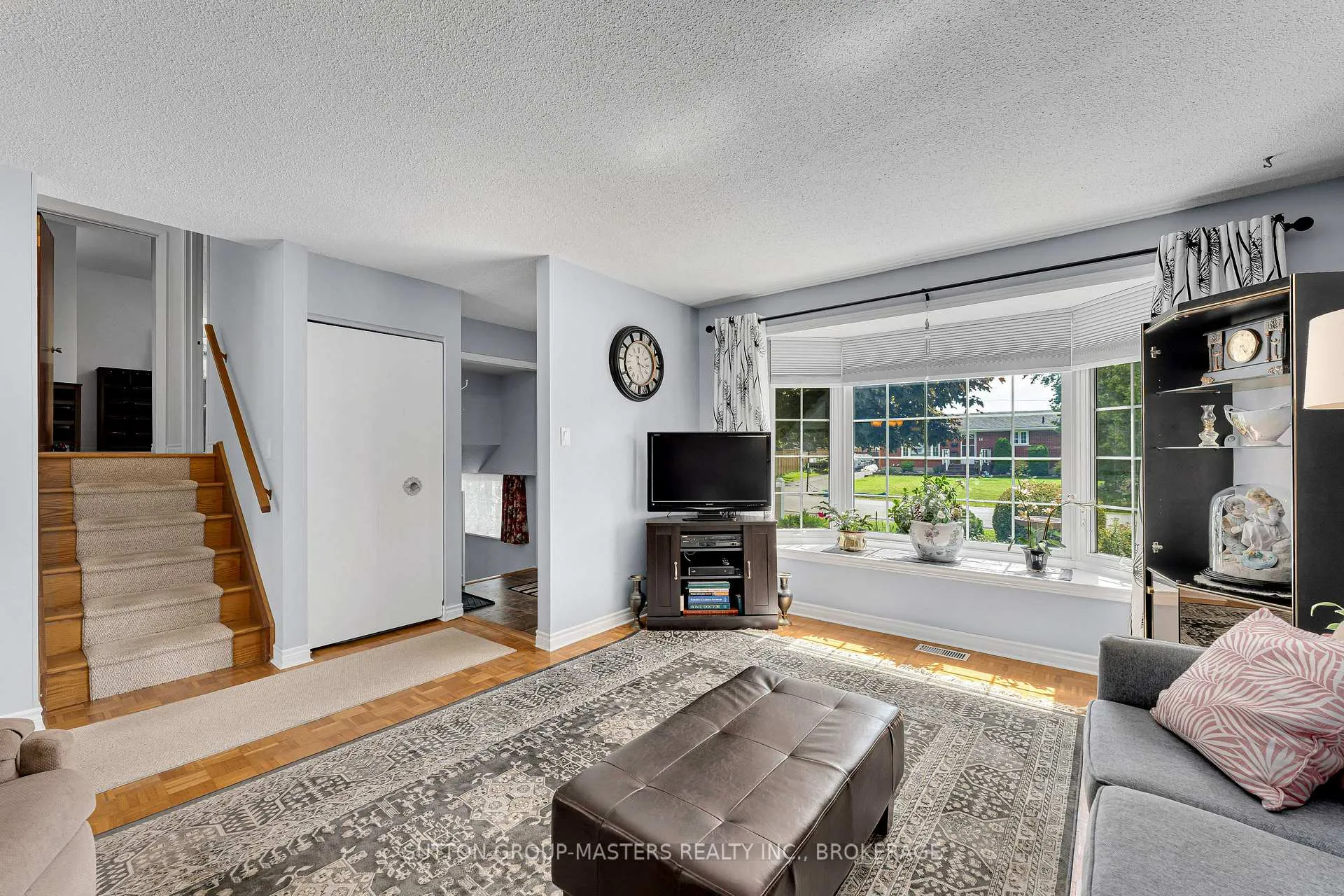 Photo 7 of 15 Bakers Lane, Loyalist, Amherstview — HOMEH