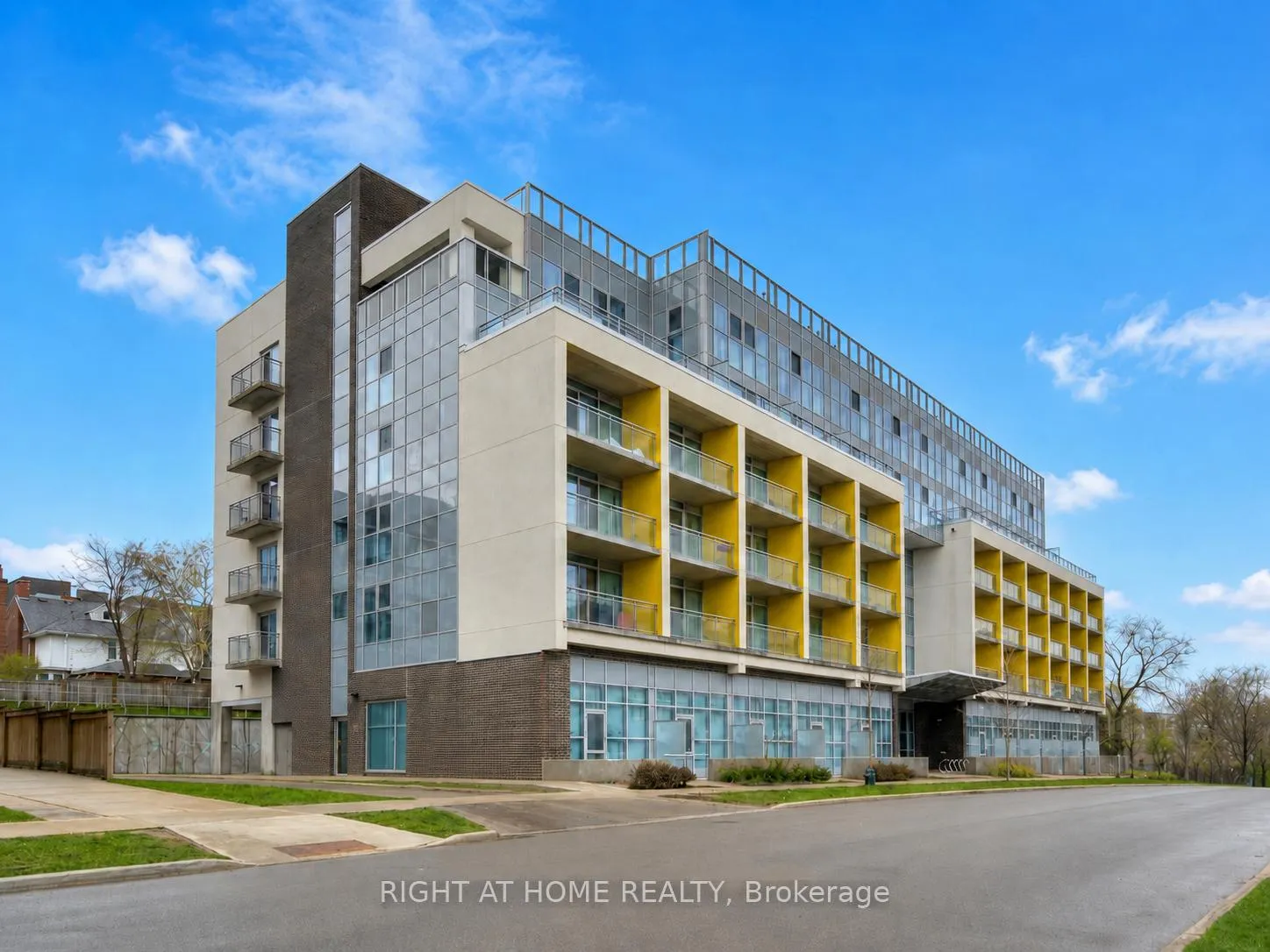 Photo 1 of Unit 314, 257 Hemlock Street W, Waterloo — HOMEH