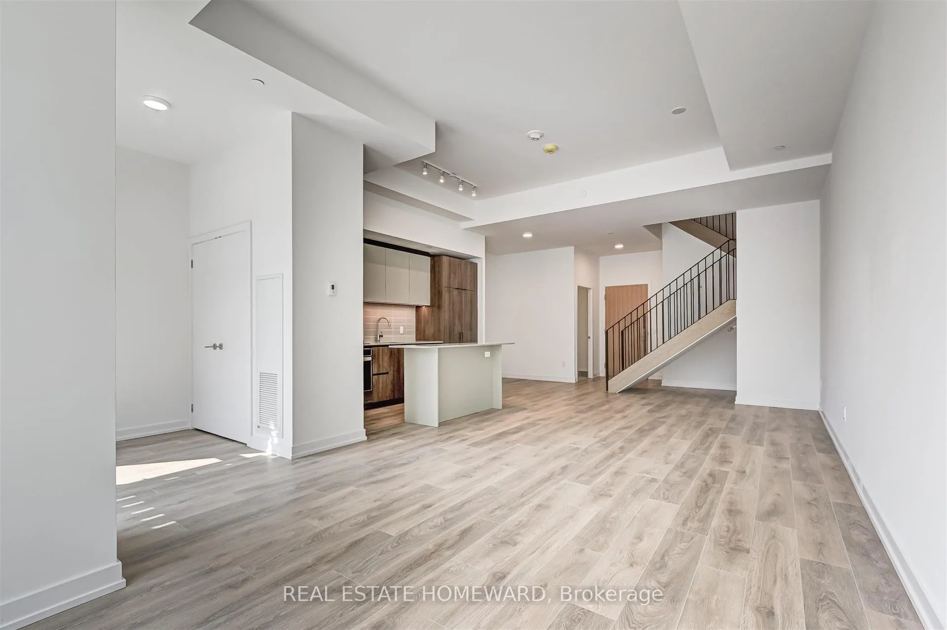 Photo 3 of Unit 133, 150 Logan Avenue, Toronto, South Riverdale — HOMEH