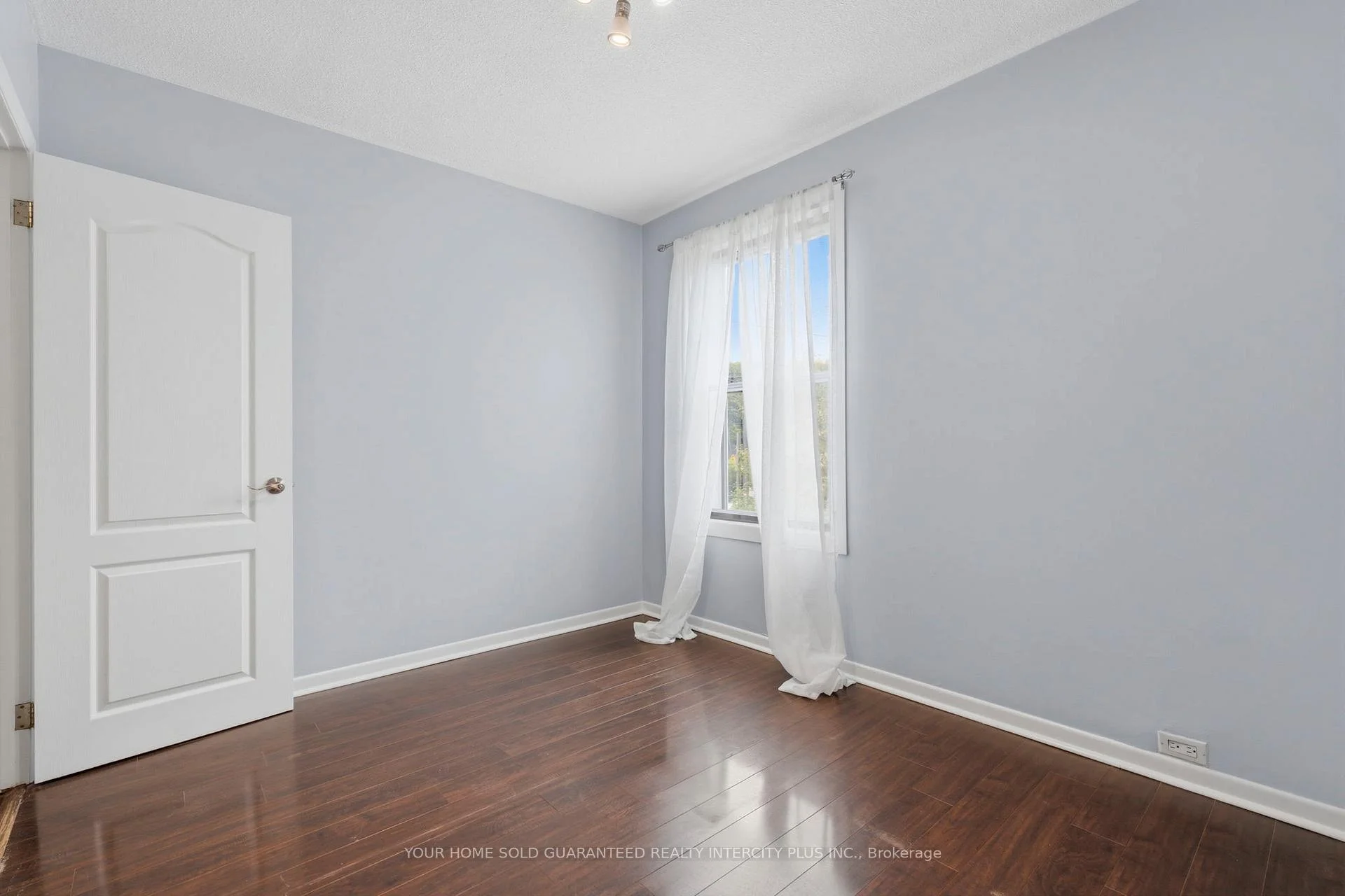 Photo 32 of 617 Delaware Avenue N, Toronto, Wychwood — HOMEH