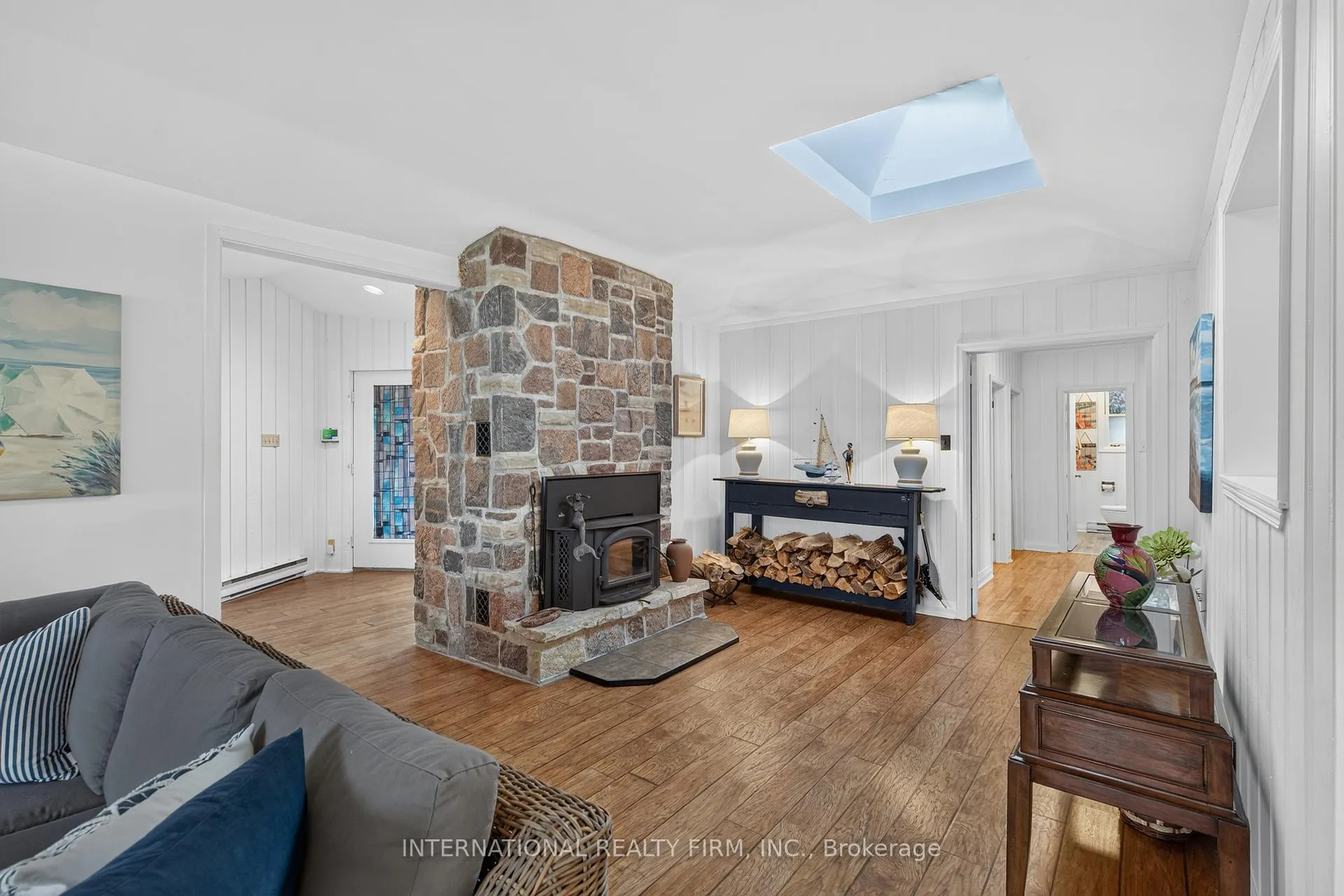 Photo 9 of 2032 Lakeshore Drive, Ramara, Rural Ramara — HOMEH