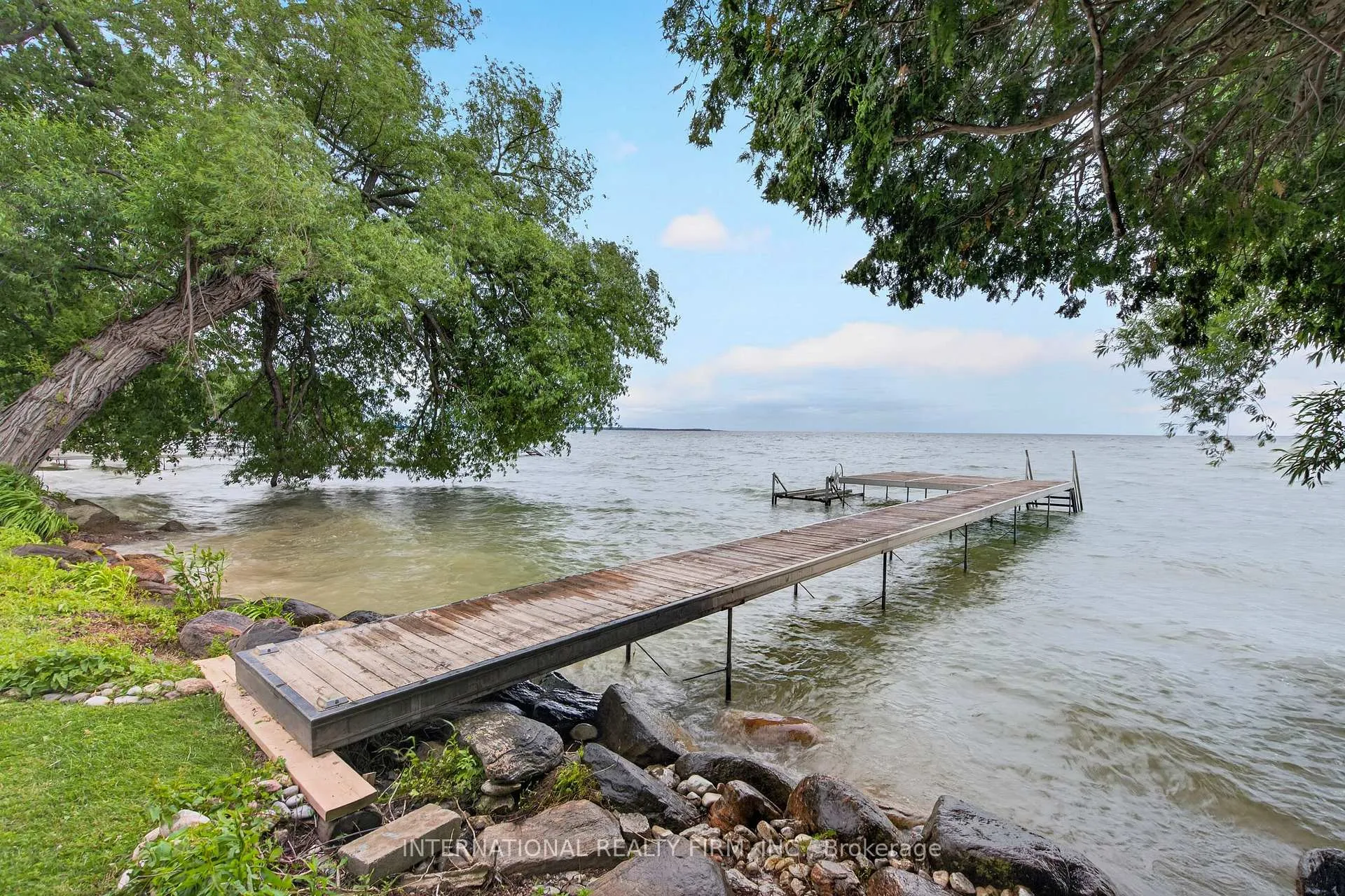 Photo 29 of 2032 Lakeshore Drive, Ramara, Rural Ramara — HOMEH