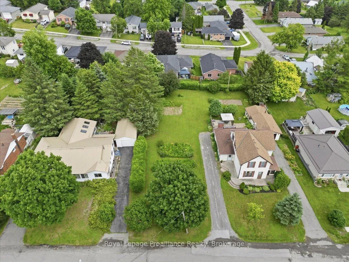 Photo 1 of 183 Baker Street, Stirling-Rawdon, Stirling Ward — HOMEH