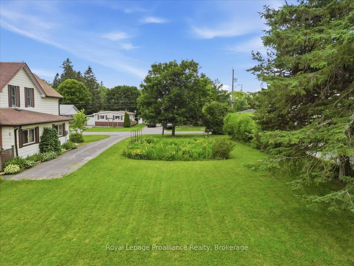 Photo 8 of 183 Baker Street, Stirling-Rawdon, Stirling Ward — HOMEH