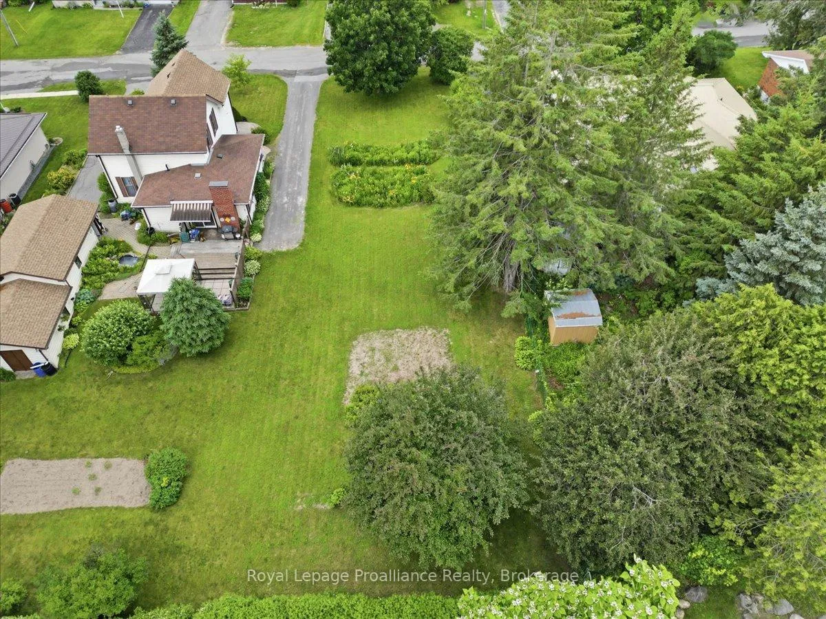 Photo 11 of 183 Baker Street, Stirling-Rawdon, Stirling Ward — HOMEH