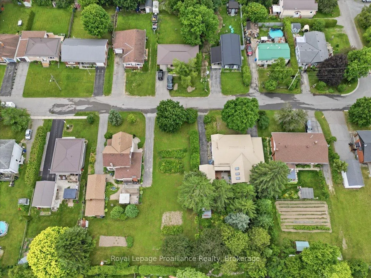 Photo 15 of 183 Baker Street, Stirling-Rawdon, Stirling Ward — HOMEH