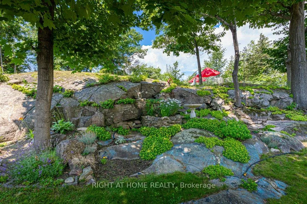 Photo 47 of 550 Queen Street E, Gananoque, Gananoque — HOMEH