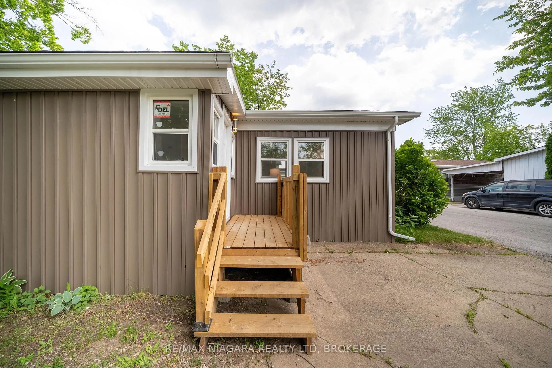 Photo 2 of 4597 Martha Lane, Lincoln, Beamsville — HOMEH