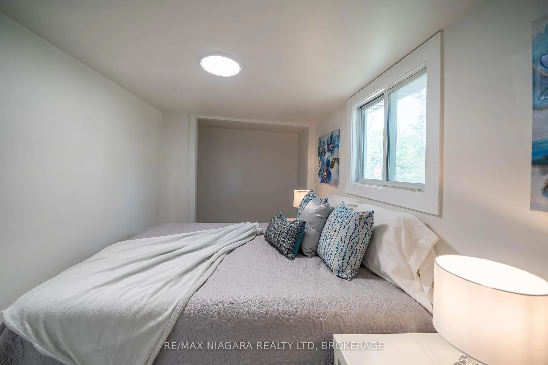 Photo 14 of 4597 Martha Lane, Lincoln, Beamsville — HOMEH