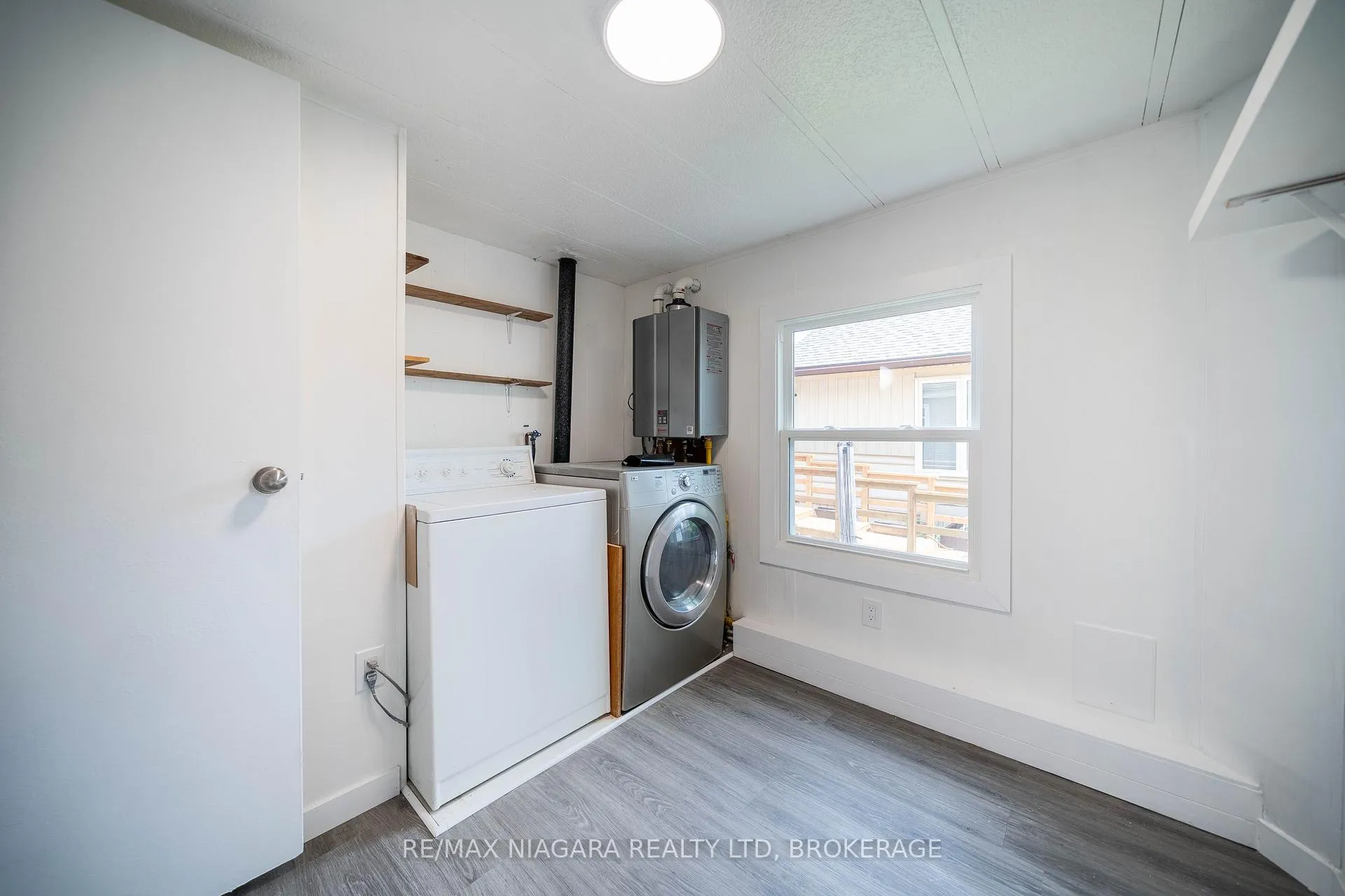 Photo 15 of 4597 Martha Lane, Lincoln, Beamsville — HOMEH