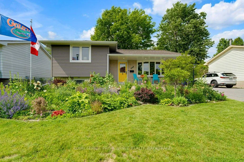 Photo 2 of 988 Hudson Drive, Kingston, South of Taylor-Kidd Blvd — HOMEH