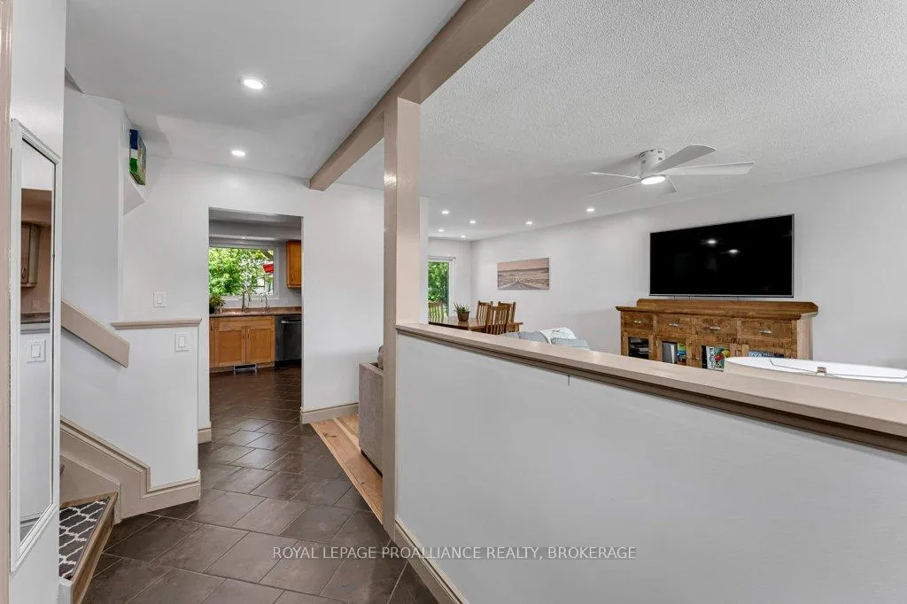 Photo 5 of 988 Hudson Drive, Kingston, South of Taylor-Kidd Blvd — HOMEH