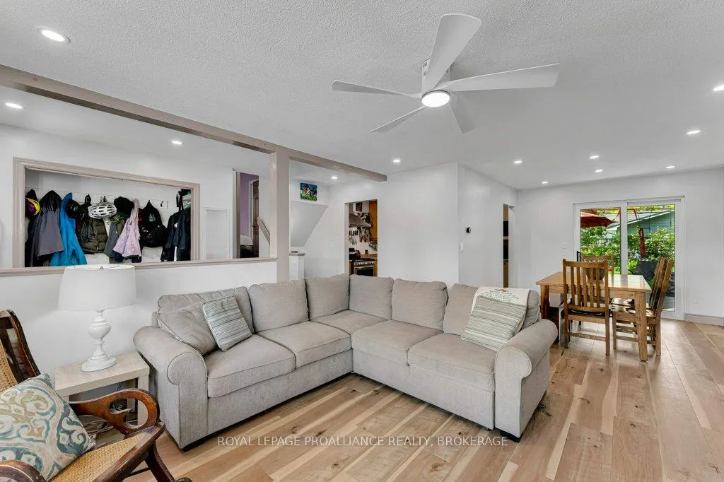 Photo 10 of 988 Hudson Drive, Kingston, South of Taylor-Kidd Blvd — HOMEH